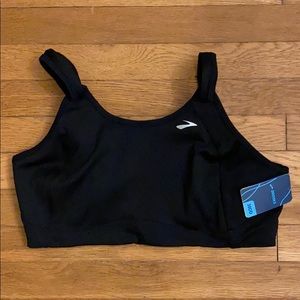 NWT Brooks Sports Bra